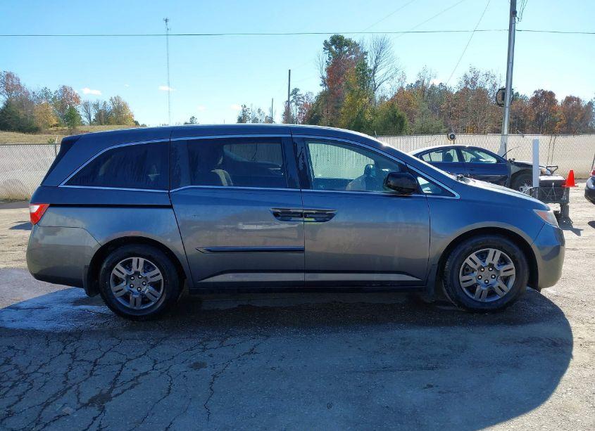 Photo 14 of 2011 Honda Odyssey LX (VIN 5FNRL5H2XBB022240)