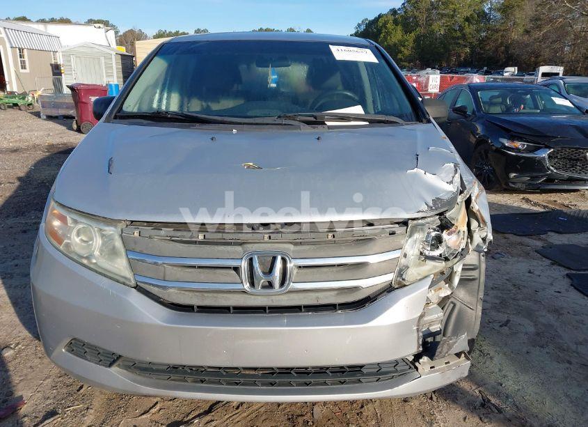 Photo 12 of 2011 Honda Odyssey LX (VIN 5FNRL5H2XBB023100)