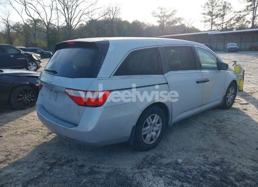 Photo 4 of 2011 Honda Odyssey LX (VIN 5FNRL5H2XBB023100)