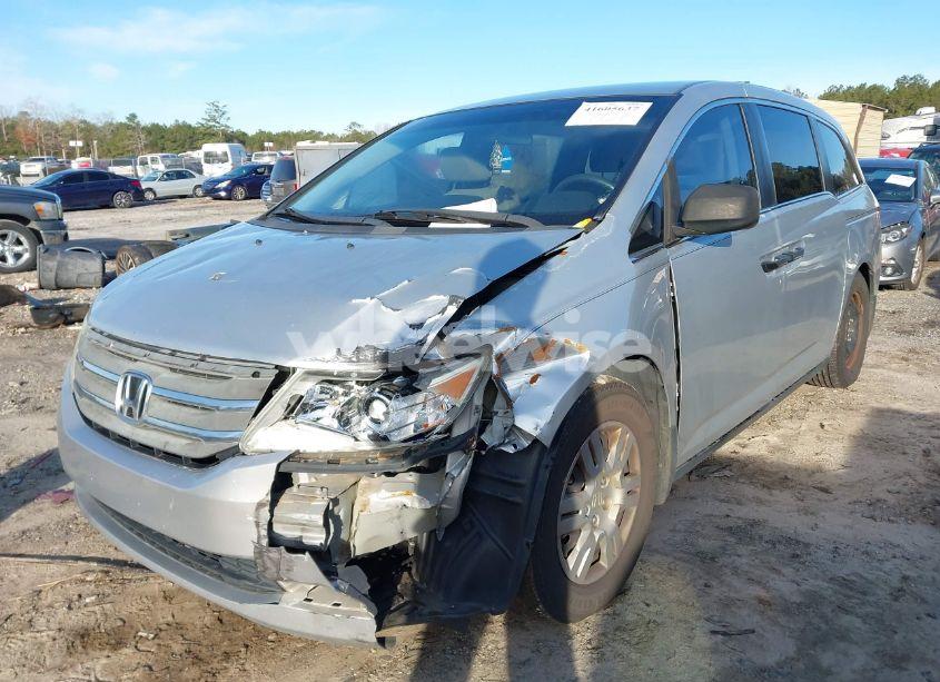 Photo 6 of 2011 Honda Odyssey LX (VIN 5FNRL5H2XBB023100)