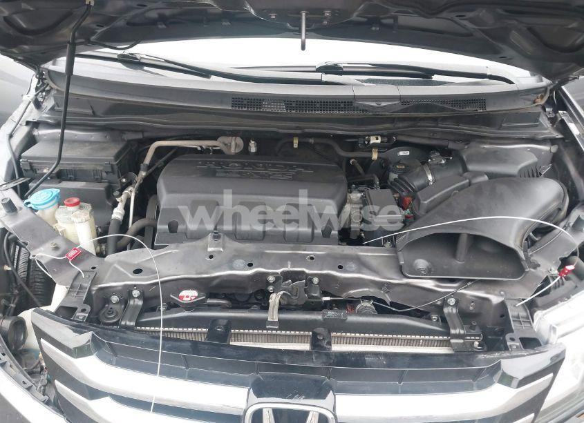 Photo 10 of 2014 Honda Odyssey LX (VIN 5FNRL5H2XEB009962)