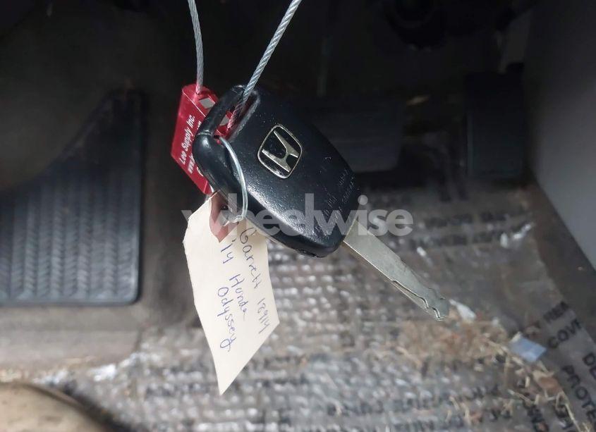 Photo 11 of 2014 Honda Odyssey LX (VIN 5FNRL5H2XEB009962)