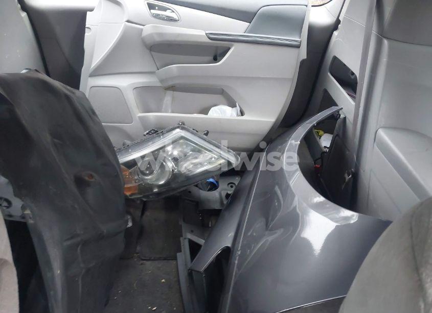 Photo 12 of 2014 Honda Odyssey LX (VIN 5FNRL5H2XEB009962)