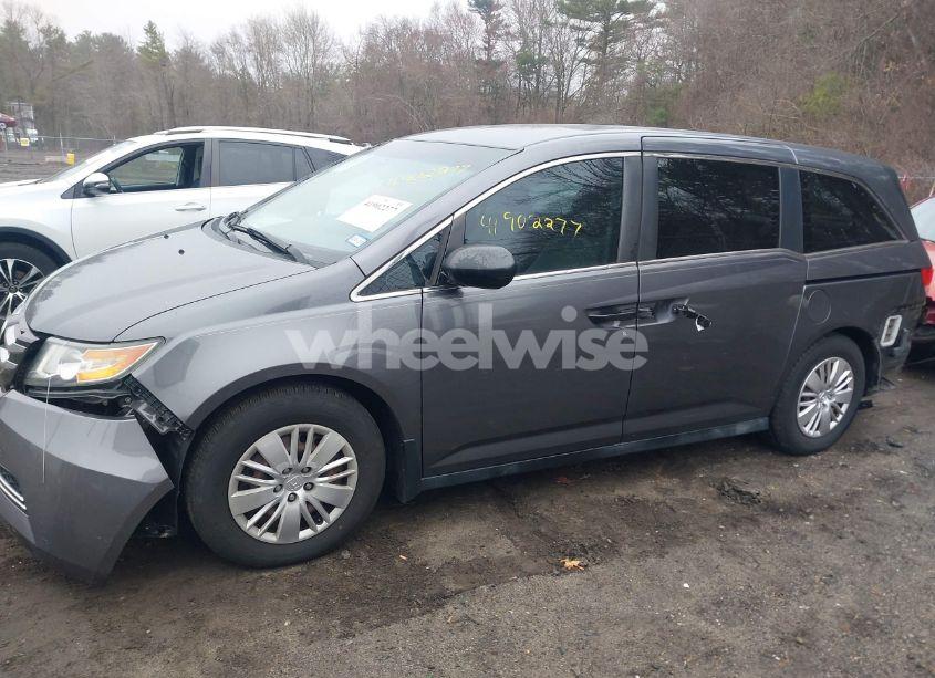 Photo 15 of 2014 Honda Odyssey LX (VIN 5FNRL5H2XEB009962)