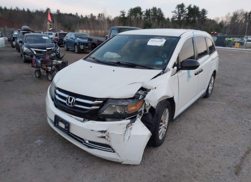 Photo 2 of 2016 Honda Odyssey LX (VIN 5FNRL5H2XGB004263)