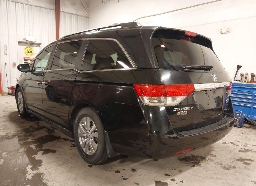 Photo 3 of 2016 Honda Odyssey SE (VIN 5FNRL5H30GB005608)