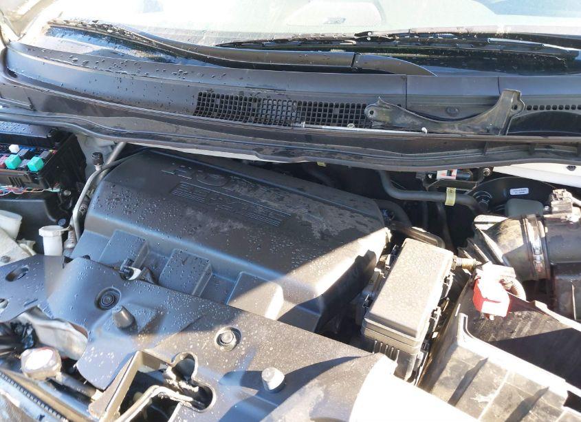 Photo 10 of 2016 Honda Odyssey SE (VIN 5FNRL5H30GB011280)