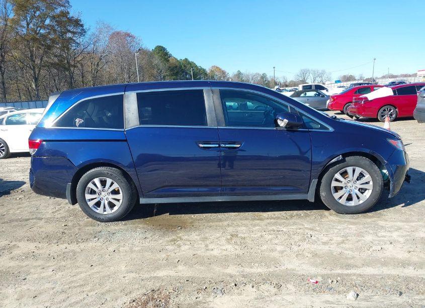 Photo 13 of 2016 Honda Odyssey SE (VIN 5FNRL5H30GB153306)