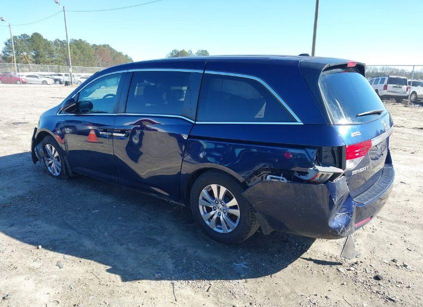 Photo 3 of 2016 Honda Odyssey SE (VIN 5FNRL5H30GB153306)