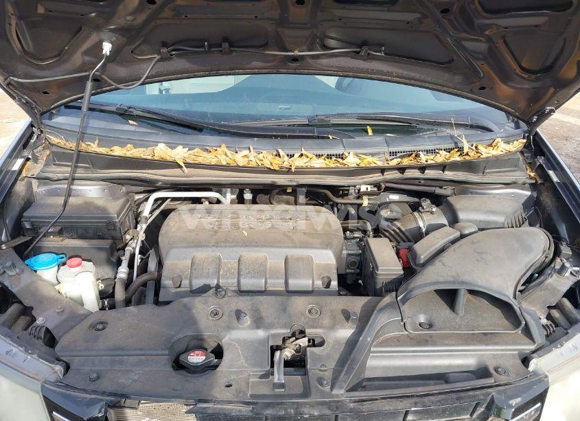 Photo 10 of 2016 Honda Odyssey SE (VIN 5FNRL5H31GB049858)