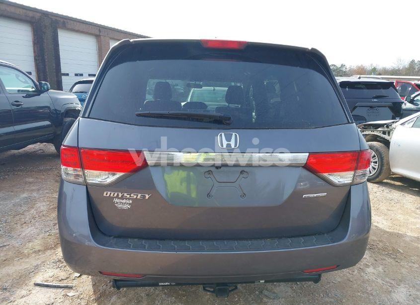 Photo 16 of 2016 Honda Odyssey SE (VIN 5FNRL5H31GB049858)