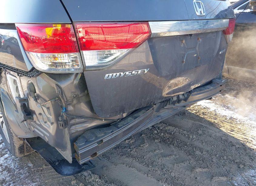 Photo 6 of 2016 Honda Odyssey SE (VIN 5FNRL5H31GB101263)