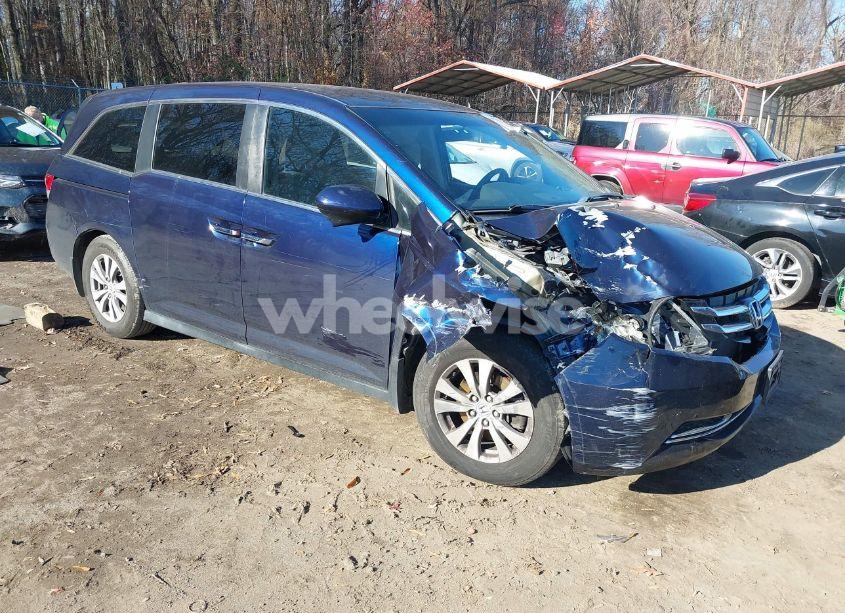 2017 Honda Odyssey SE (VIN 5FNRL5H31HB016523) main photo