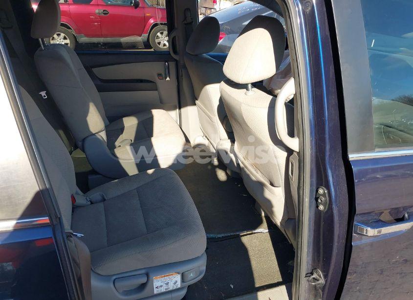 Photo 8 of 2017 Honda Odyssey SE (VIN 5FNRL5H31HB016523)