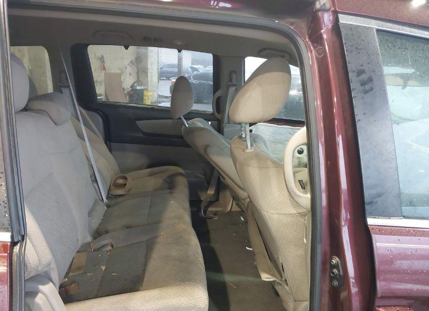 Photo 8 of 2016 Honda Odyssey SE (VIN 5FNRL5H32GB156580)