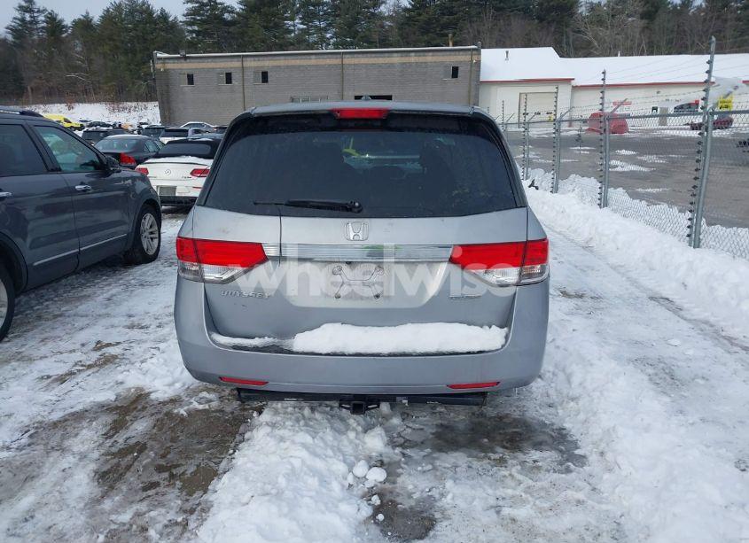 Photo 16 of 2016 Honda Odyssey SE (VIN 5FNRL5H33GB007630)