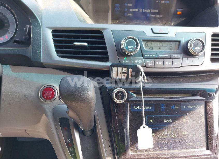 Photo 11 of 2016 Honda Odyssey SE (VIN 5FNRL5H33GB034259)