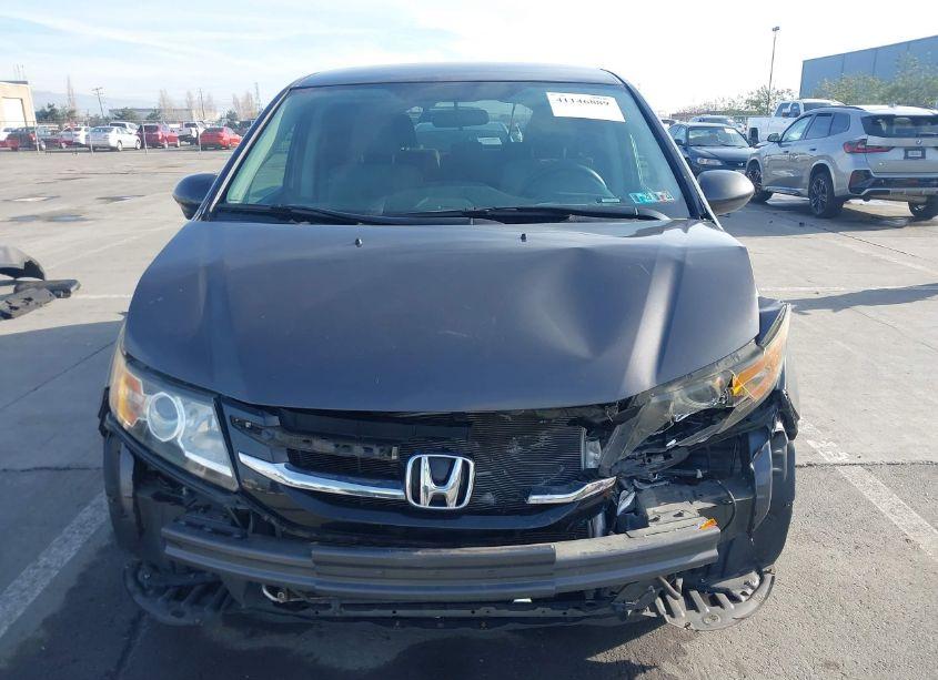 Photo 13 of 2016 Honda Odyssey SE (VIN 5FNRL5H33GB040157)