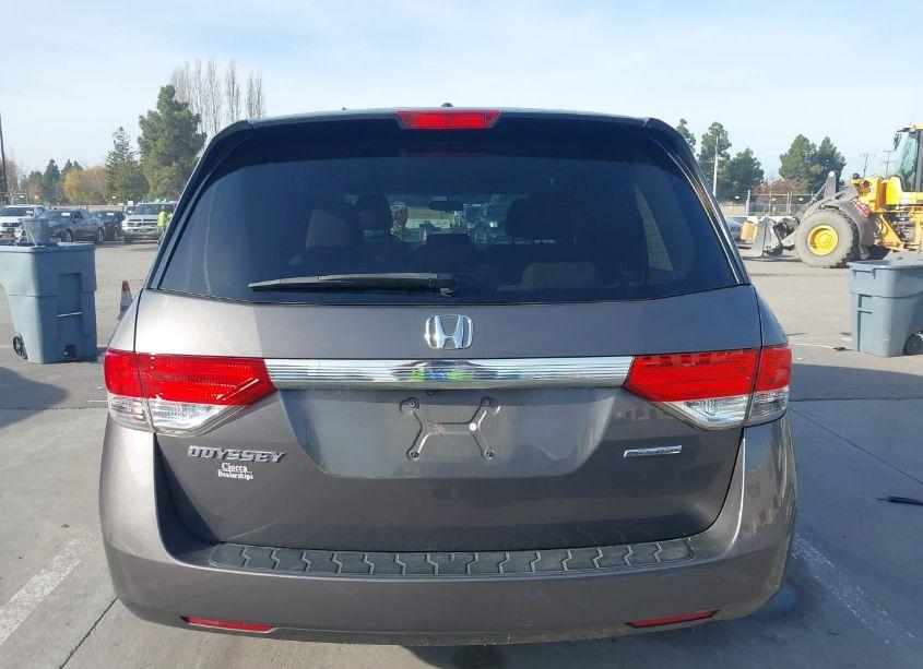 Photo 17 of 2016 Honda Odyssey SE (VIN 5FNRL5H33GB040157)