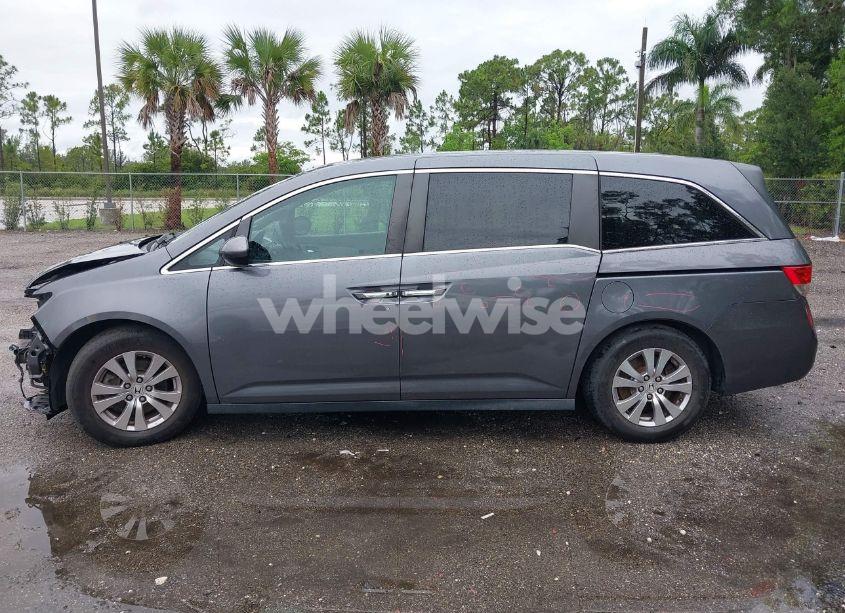 Photo 15 of 2016 Honda Odyssey SE (VIN 5FNRL5H33GB158645)