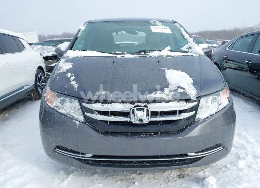 Photo 12 of 2016 Honda Odyssey SE (VIN 5FNRL5H33GB159780)