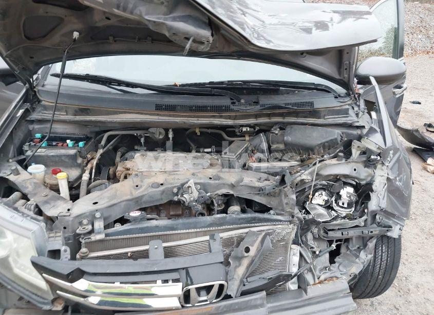 Photo 10 of 2016 Honda Odyssey SE (VIN 5FNRL5H34GB012139)