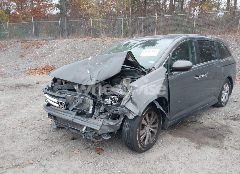 Photo 6 of 2016 Honda Odyssey SE (VIN 5FNRL5H34GB012139)