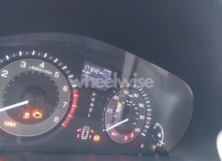 Photo 7 of 2016 Honda Odyssey SE (VIN 5FNRL5H34GB012139)