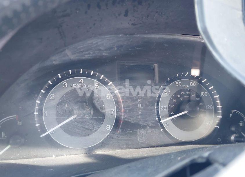 Photo 16 of 2016 Honda Odyssey SE (VIN 5FNRL5H34GB031855)