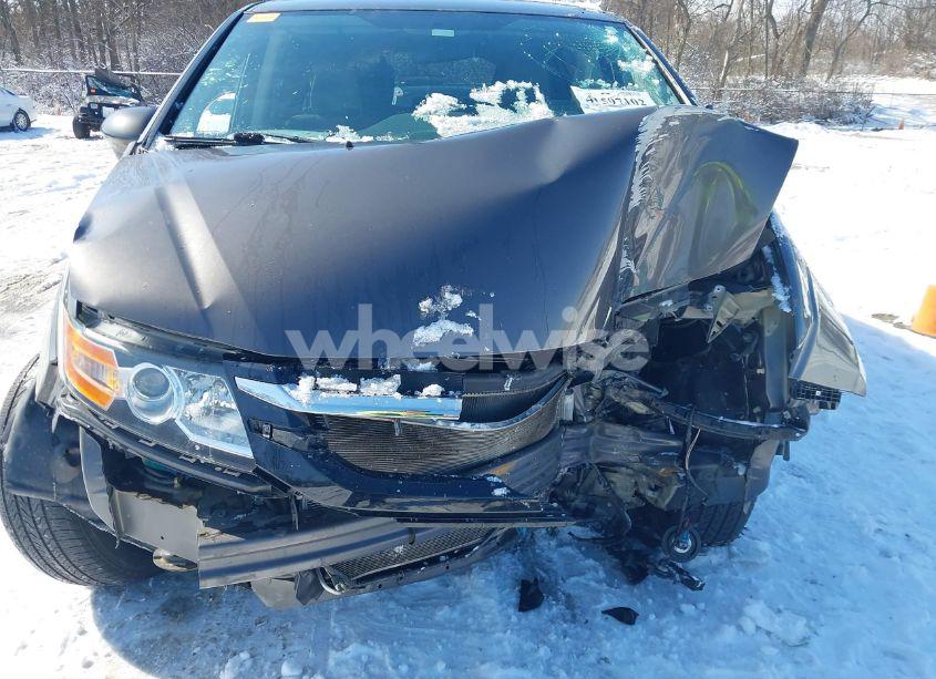 Photo 6 of 2016 Honda Odyssey SE (VIN 5FNRL5H34GB031855)