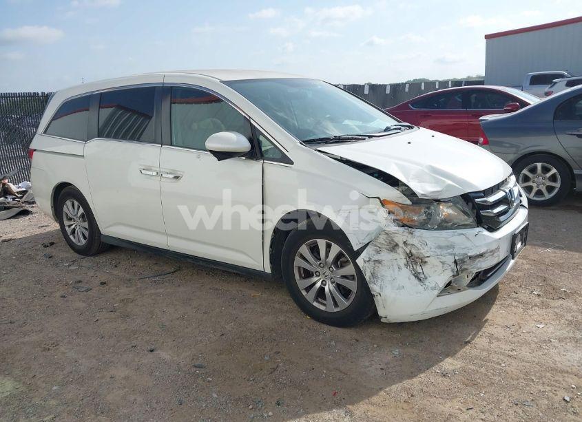 2016 Honda Odyssey SE (VIN 5FNRL5H34GB149629) main photo