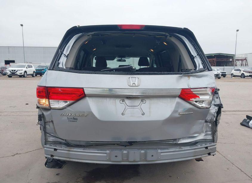 Photo 6 of 2016 Honda Odyssey SE (VIN 5FNRL5H35GB009847)