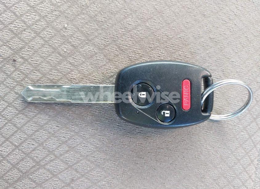 Photo 11 of 2016 Honda Odyssey SE (VIN 5FNRL5H36GB151298)