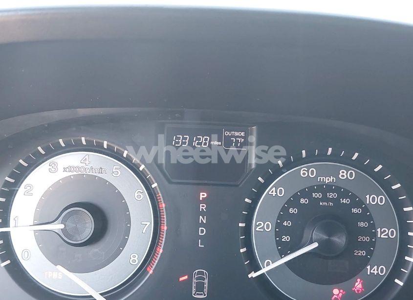 Photo 15 of 2016 Honda Odyssey SE (VIN 5FNRL5H37GB043241)