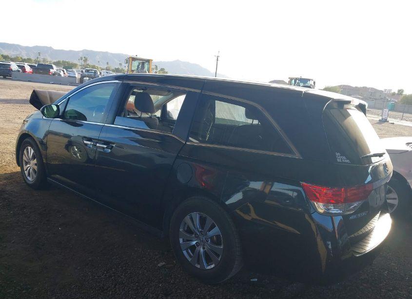 Photo 14 of 2016 Honda Odyssey SE (VIN 5FNRL5H37GB051971)