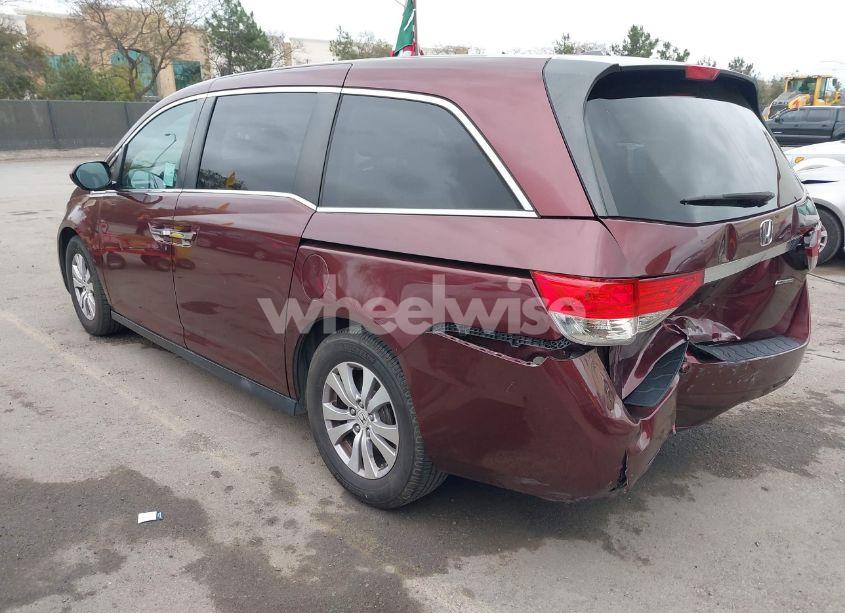 Photo 3 of 2016 Honda Odyssey SE (VIN 5FNRL5H38GB094778)