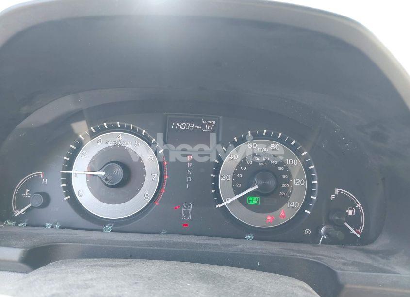 Photo 7 of 2016 Honda Odyssey SE (VIN 5FNRL5H38GB103141)