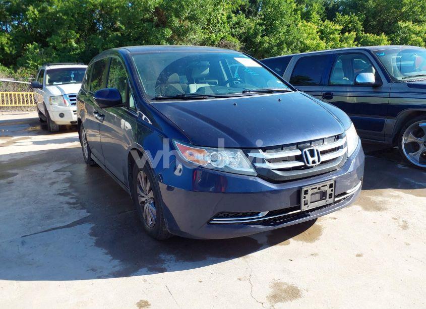 2016 Honda Odyssey SE (VIN 5FNRL5H38GB115841) main photo
