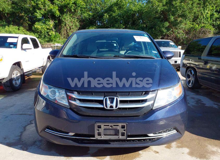 Photo 12 of 2016 Honda Odyssey SE (VIN 5FNRL5H38GB115841)