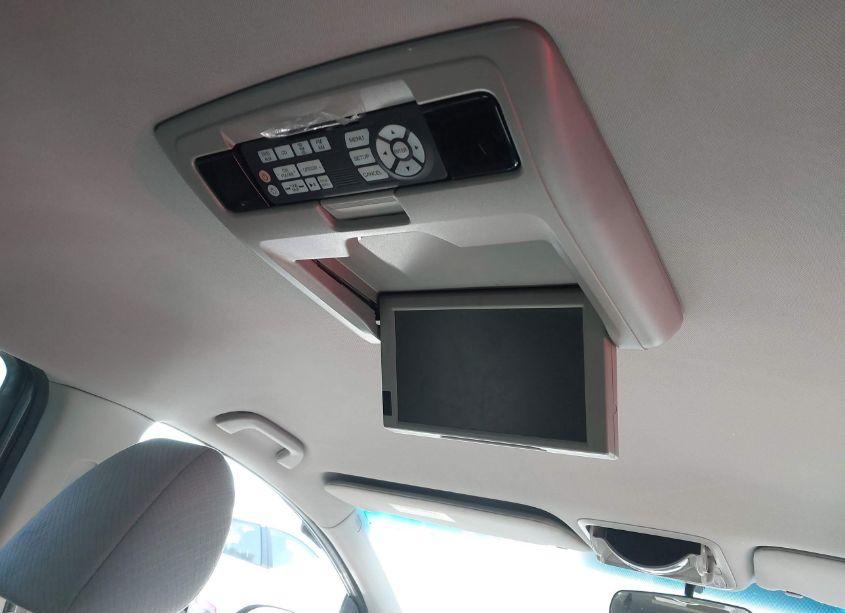 Photo 18 of 2016 Honda Odyssey SE (VIN 5FNRL5H38GB119436)