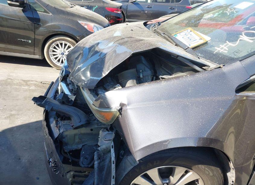 Photo 19 of 2016 Honda Odyssey SE (VIN 5FNRL5H38GB119436)