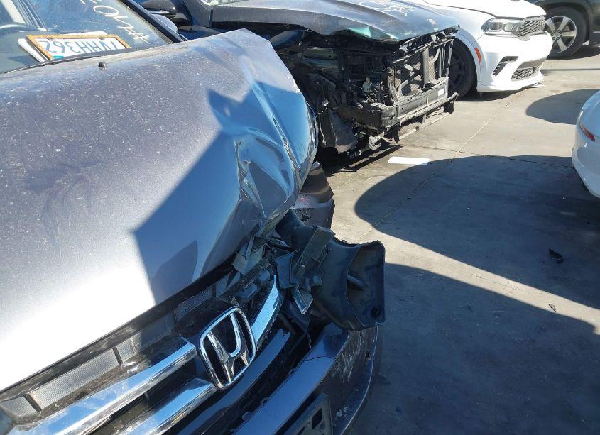 Photo 21 of 2016 Honda Odyssey SE (VIN 5FNRL5H38GB119436)