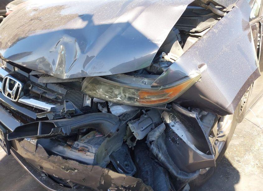 Photo 6 of 2016 Honda Odyssey SE (VIN 5FNRL5H38GB119436)