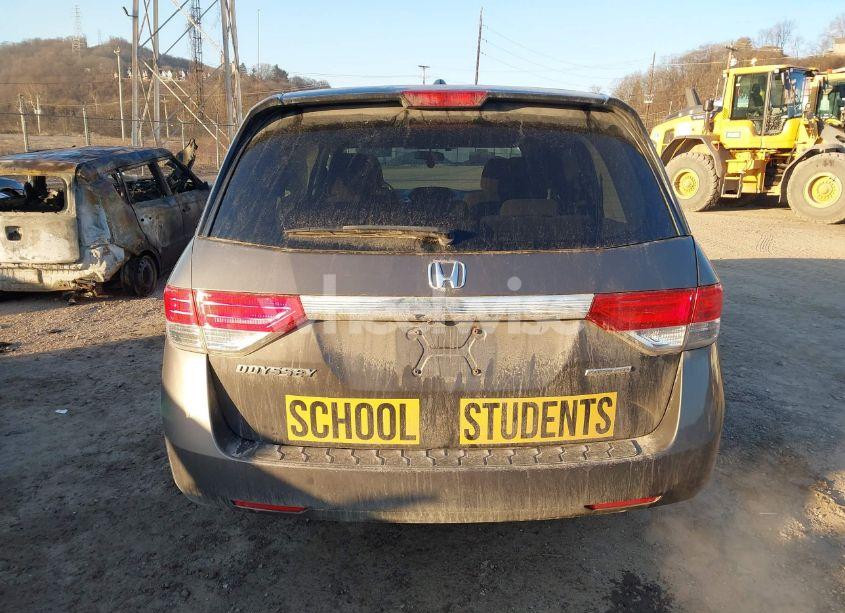 Photo 16 of 2016 Honda Odyssey SE (VIN 5FNRL5H38GB150895)