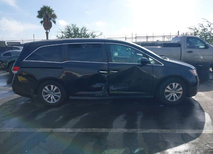 Photo 13 of 2016 Honda Odyssey SE (VIN 5FNRL5H39GB129425)