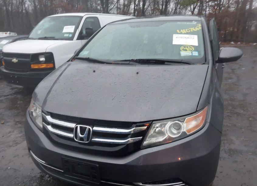 Photo 12 of 2016 Honda Odyssey SE (VIN 5FNRL5H39GB146323)