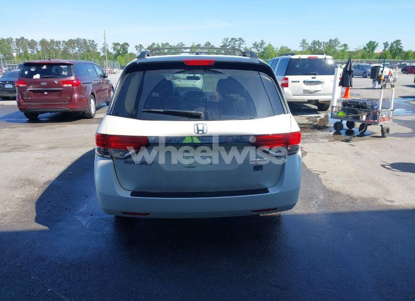Photo 17 of 2016 Honda Odyssey SE (VIN 5FNRL5H39GB164403)