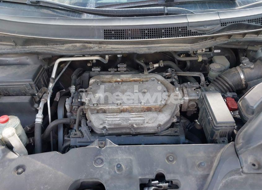 Photo 10 of 2016 Honda Odyssey SE (VIN 5FNRL5H3XGB043251)