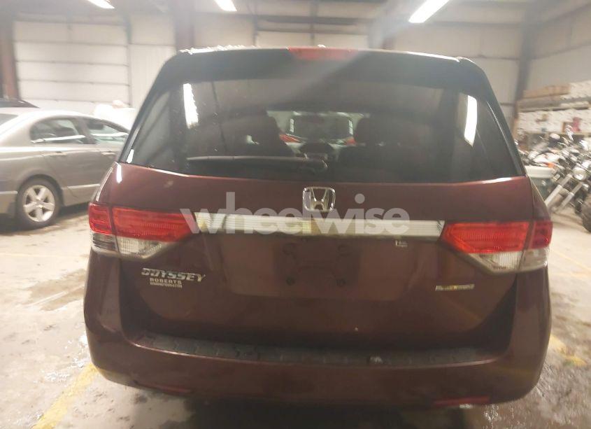 Photo 16 of 2016 Honda Odyssey SE (VIN 5FNRL5H3XGB129451)