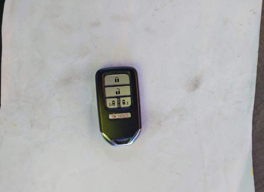 Photo 11 of 2016 Honda Odyssey SE (VIN 5FNRL5H3XGB162885)